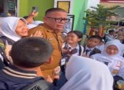 Isu Kepsek Dicopot Gegara Anak Wali Kota Bawa Mobil, Begini Klarifikasinya