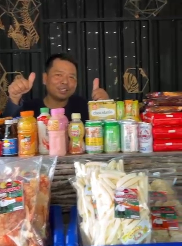Foto:Warung Nahda,Wisata Bukit Tinggi