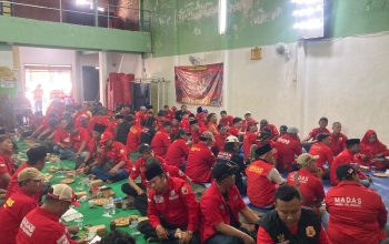 Madas Sedarah Wonokromo Bangun Kesadaran Hukum dan Kesiapsiagaan Bencana Lewat Cangkrukan Edukatif